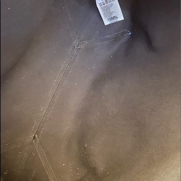 Karl Lagerfeld Tote. - Picture 6 of 7